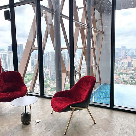 Scarletz Suites Klcc By Mykey Global Kuala Lumpur Eksteriør bilde Sky Pool